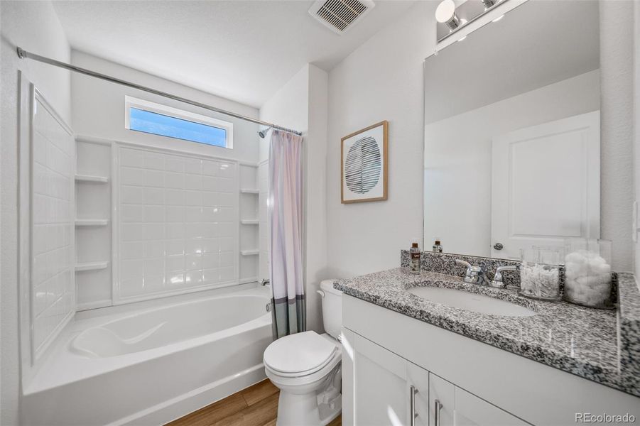 Furnished interior view inside a new home in , Aurora (Image 16).