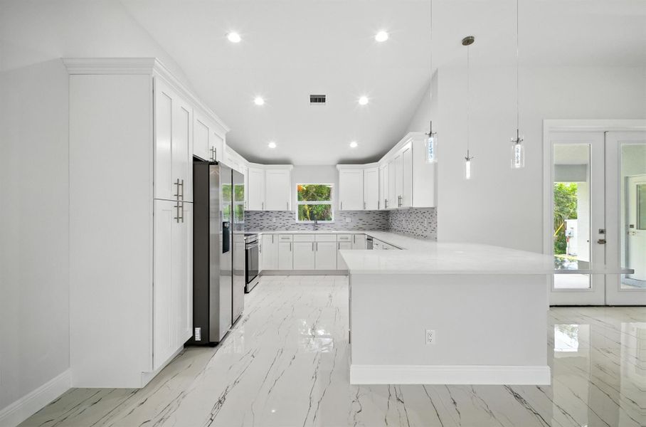 Furnished interior view inside a new home in , Fort Pierce (Image 4).