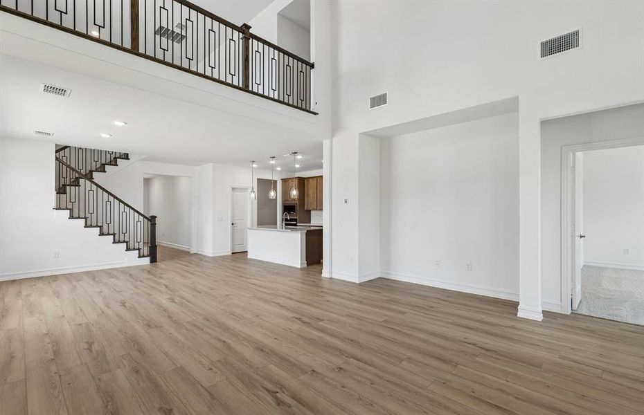 Open concept throughout main living areas Open concept throughout main living areas