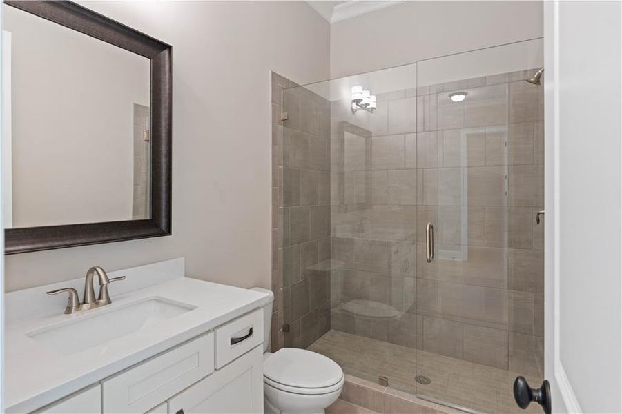 Furnished interior view inside a new home in Bellwyn, Johns Creek (Image 16).