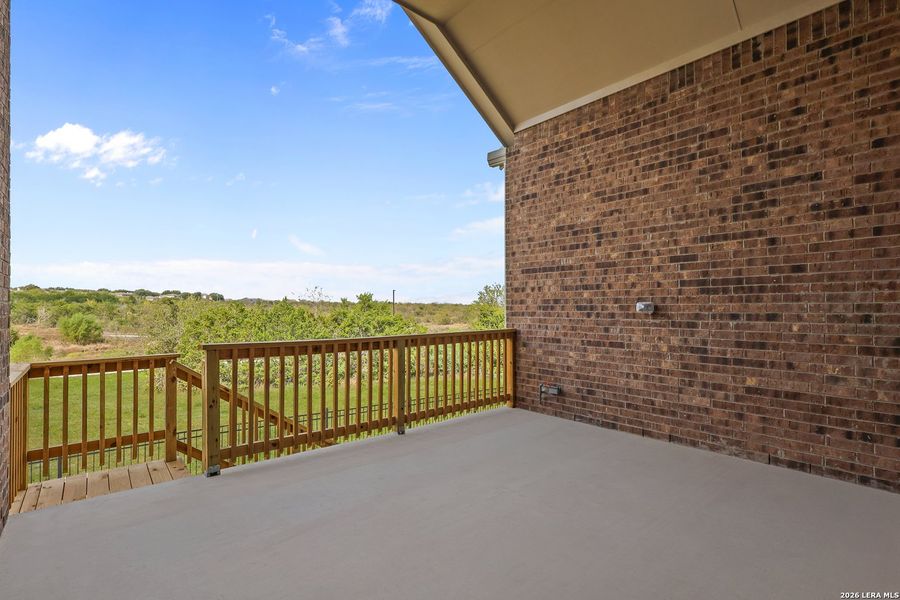 Exterior details and patio area of a home in Homestead, Schertz (Image 23).