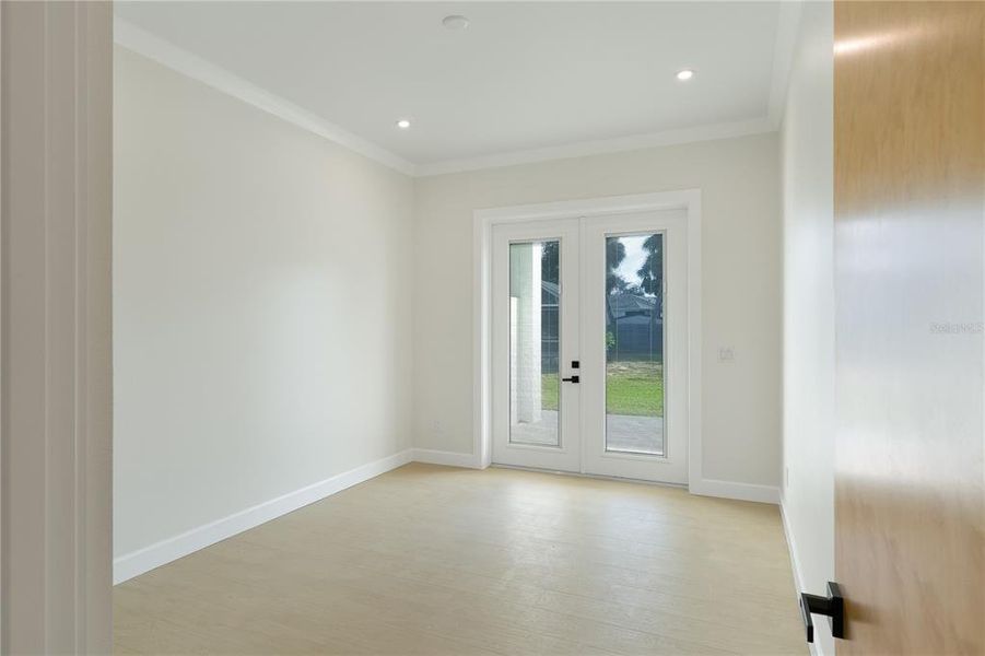 Spacious, unfurnished interior of a new home in , Nokomis (Image 21).