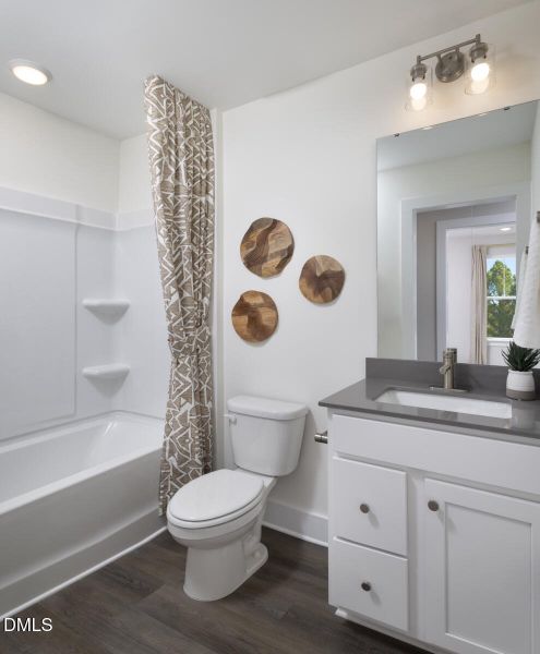 RDU_Vaughn Farms_Lot 27_Aurora_Model_Gue