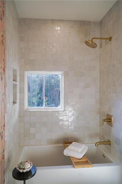 Close-up of interior finishes inside a home in , Chattahoochee Hills (Image 21). Close-up of interior finishes inside a home in , Chattahoochee Hills (Image 21).