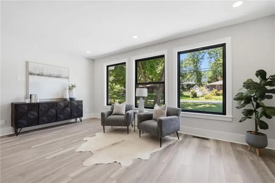 Furnished interior view inside a new home in , Roswell (Image 48).