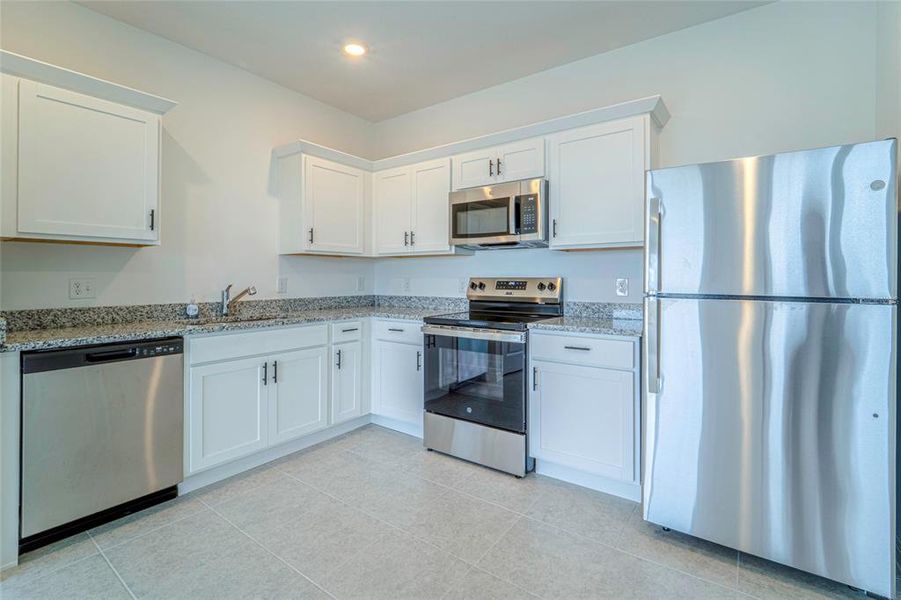 Furnished interior view inside a new home in , Rockledge (Image 4).