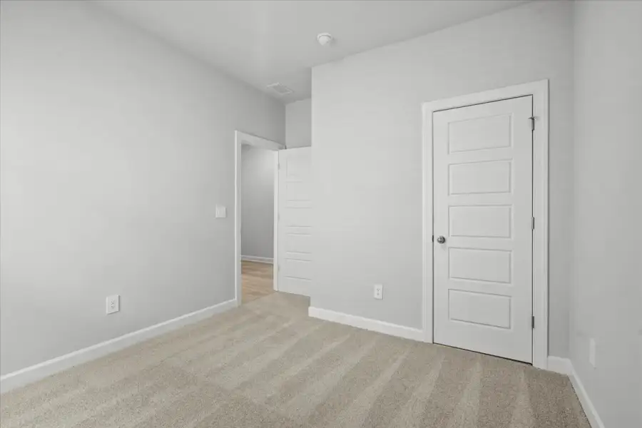 Spacious, unfurnished interior of a new home in Shiloh Valley, Piedmont (Image 17). Spacious, unfurnished interior of a new home in Shiloh Valley, Piedmont (Image 17).
