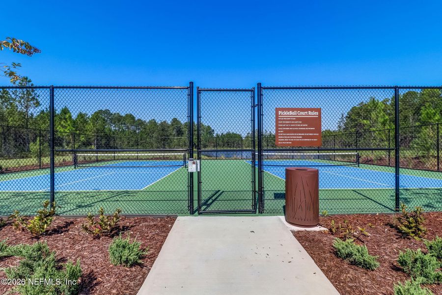 Community amenities in Tributary, Yulee (Image 56).