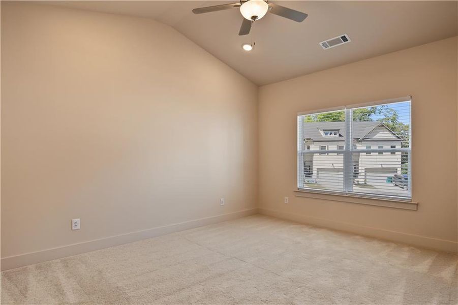 Spacious, unfurnished interior of a new home in , Norcross (Image 17).