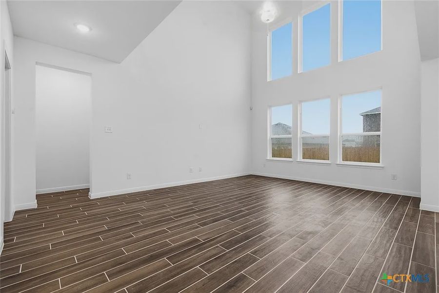 Spacious, unfurnished interior of a new home in Levy Crossing, Killeen (Image 27). Spacious, unfurnished interior of a new home in Levy Crossing, Killeen (Image 27).