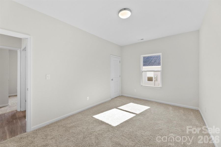 Spacious, unfurnished interior of a new home in , Spencer (Image 35).