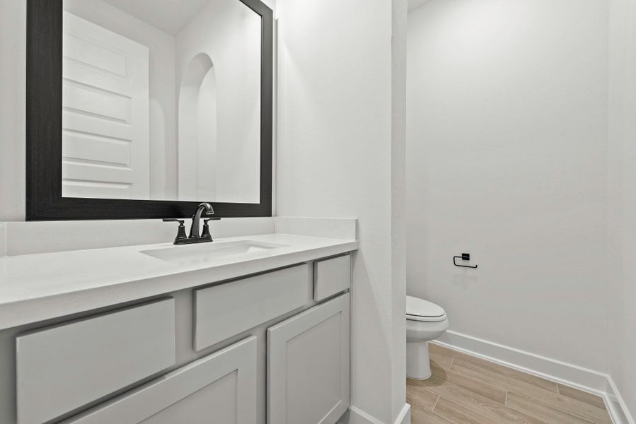 Representative image. Features, specifications, selections and colors may vary. Representative image. Features, specifications, selections and colors may vary.