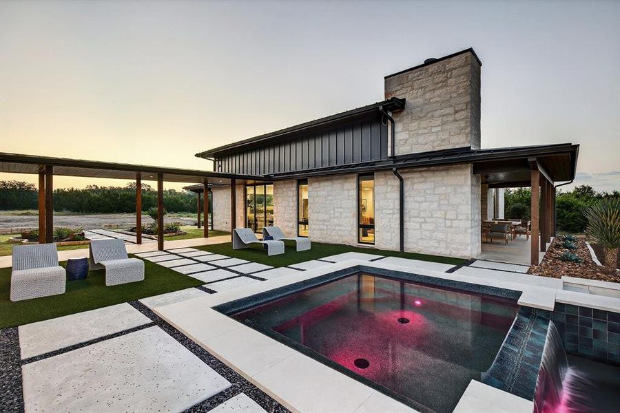 Exterior details and patio area of a home in , Glen Rose (Image 15).