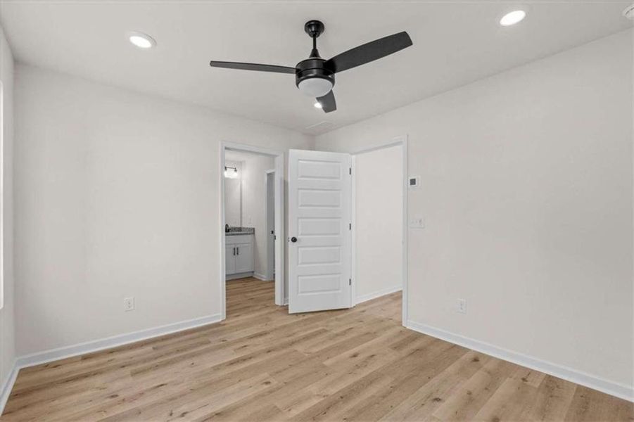 Spacious, unfurnished interior of a new home in , Villa Rica (Image 21). Spacious, unfurnished interior of a new home in , Villa Rica (Image 21).