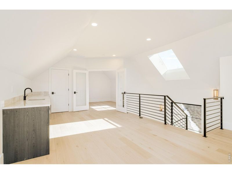 Spacious, unfurnished interior of a new home in , Denver (Image 26).