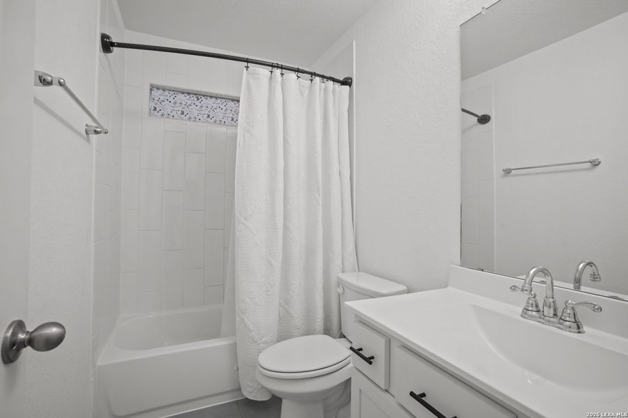 Furnished interior view inside a new home in The Parklands, Schertz (Image 7). Furnished interior view inside a new home in The Parklands, Schertz (Image 7).
