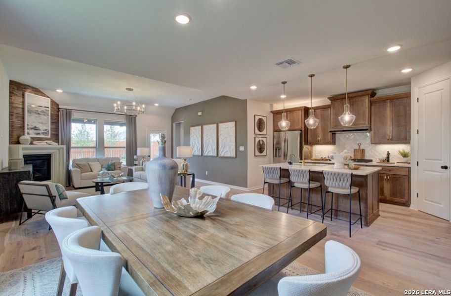 Furnished interior view inside a new home in Sunflower Ridge, New Braunfels (Image 19). Furnished interior view inside a new home in Sunflower Ridge, New Braunfels (Image 19).