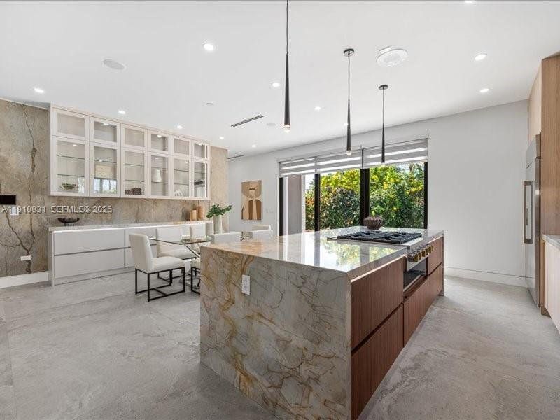 Furnished interior view inside a new home in , Miami Beach (Image 6).