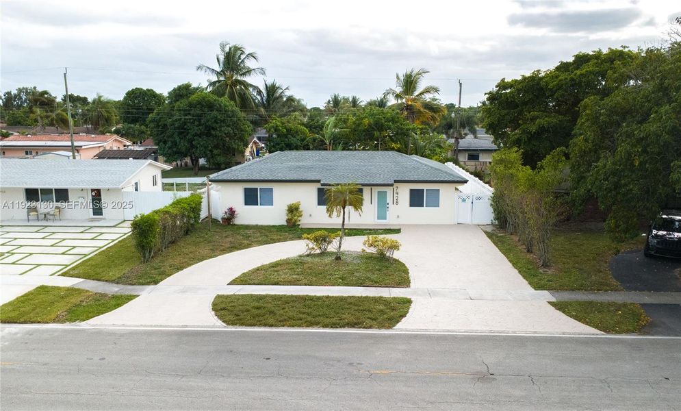 Front exterior of a new home in , Miramar, FL, highlighting curb appeal (Image 18).