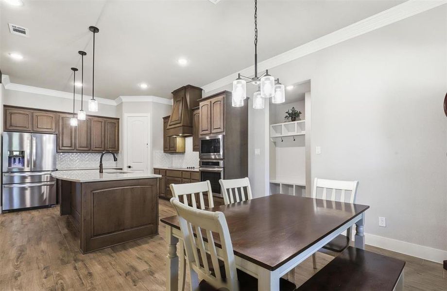Furnished interior view inside a new home in Crystal Springs Estates, Alvarado (Image 19).