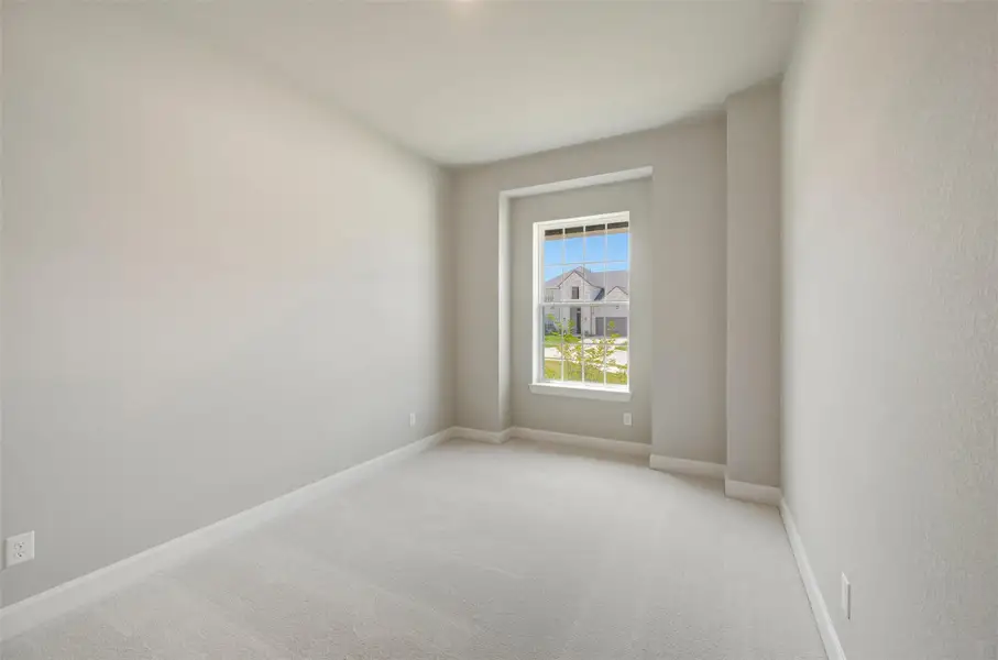 Spacious, unfurnished interior of a new home in Brookewater - Ascent Collection, Rosenberg (Image 30).