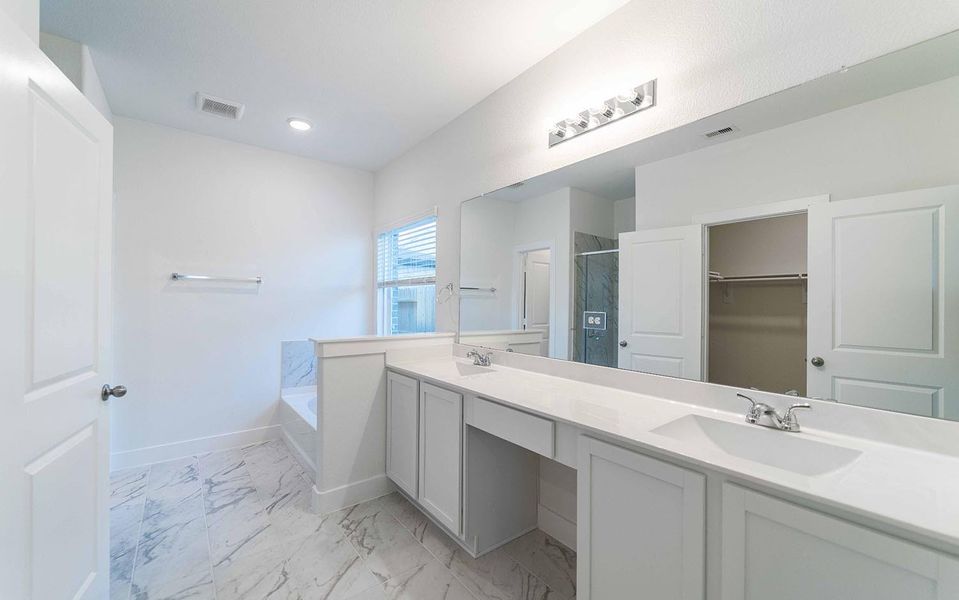 Furnished interior view inside a new home in River Ranch Meadows, Dayton (Image 6).