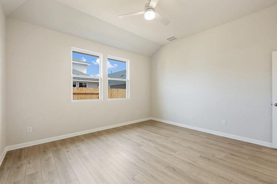 Spacious, unfurnished interior of a new home in La Cima, San Marcos (Image 24).