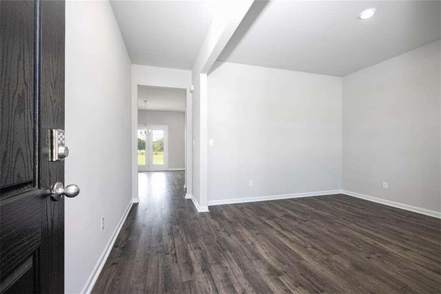 Spacious, unfurnished interior of a new home in Cedar Ridge - Locust Grove Station, Locust Grove (Image 18). Spacious, unfurnished interior of a new home in Cedar Ridge - Locust Grove Station, Locust Grove (Image 18).