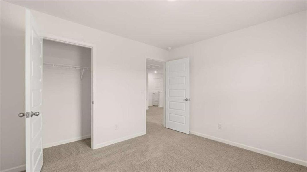 Spacious, unfurnished interior of a new home in Bridle Creek, Locust Grove (Image 27). Spacious, unfurnished interior of a new home in Bridle Creek, Locust Grove (Image 27).