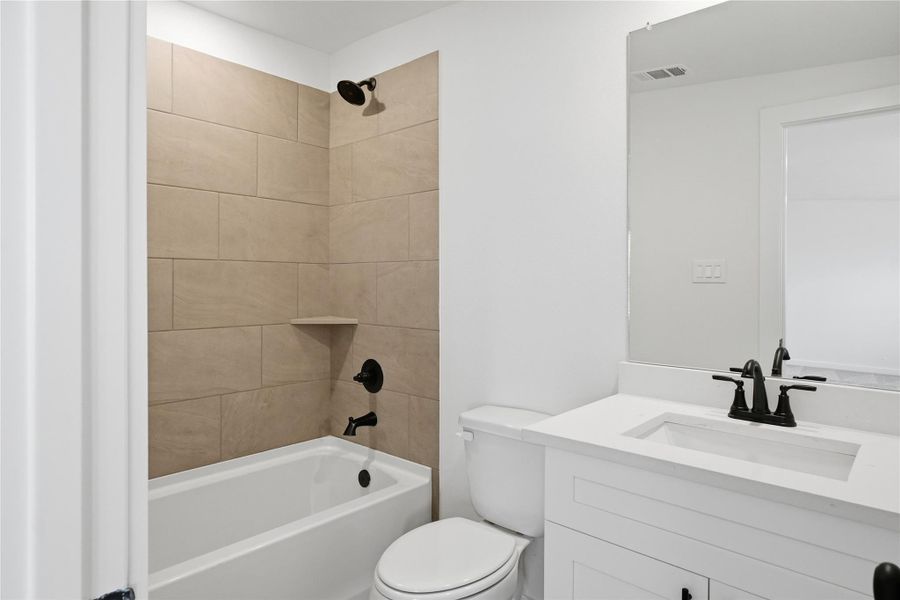 Furnished interior view inside a new home in Foxtail Palms, Manvel (Image 7).
