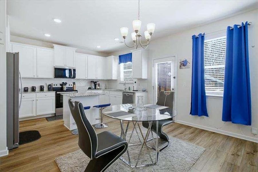 Furnished interior view inside a new home in Tell River, Atlanta (Image 12). Furnished interior view inside a new home in Tell River, Atlanta (Image 12).