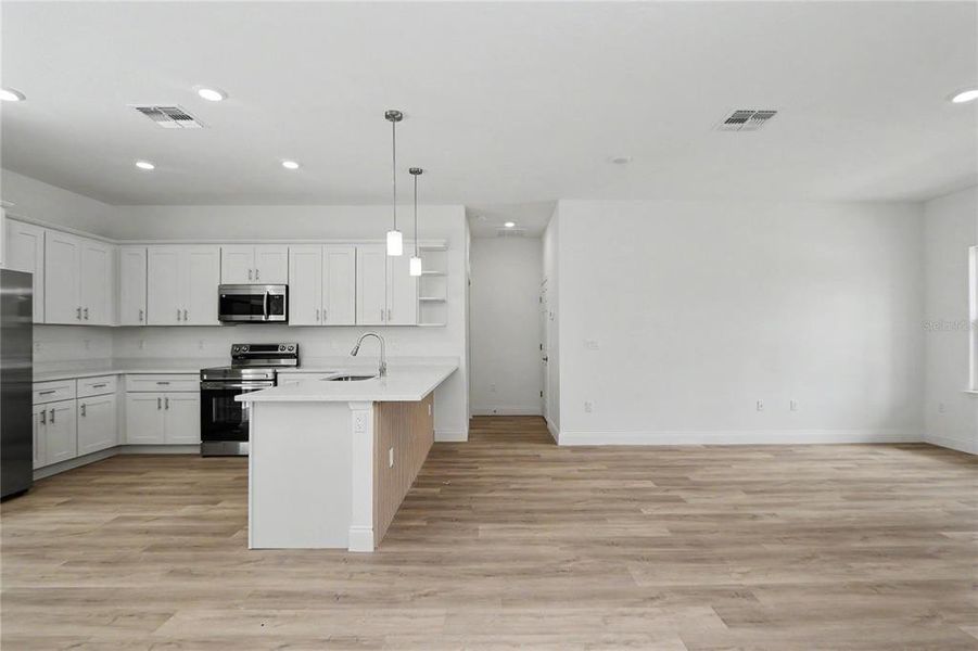 Image 41 of a home in .