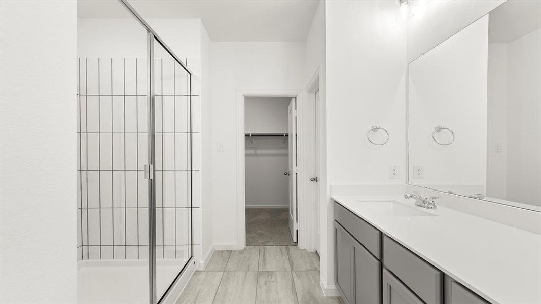 20. 2001 Bayfront - Bath (2)