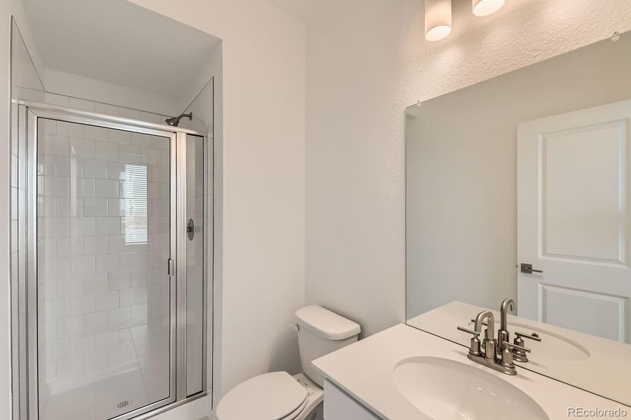 Furnished interior view inside a new home in , Broomfield (Image 9).