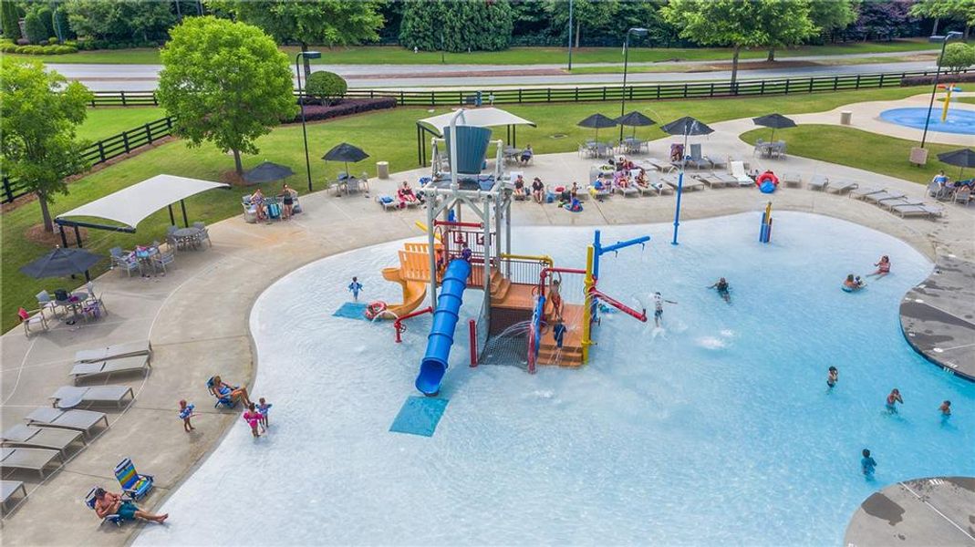Community amenities in , Dallas (Image 49).