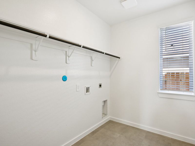 Spacious, unfurnished interior of a new home in Sundance Cove - Premier Series, Crosby (Image 15).