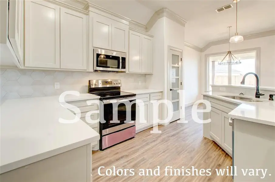 Furnished interior view inside a new home in , Abilene (Image 7).