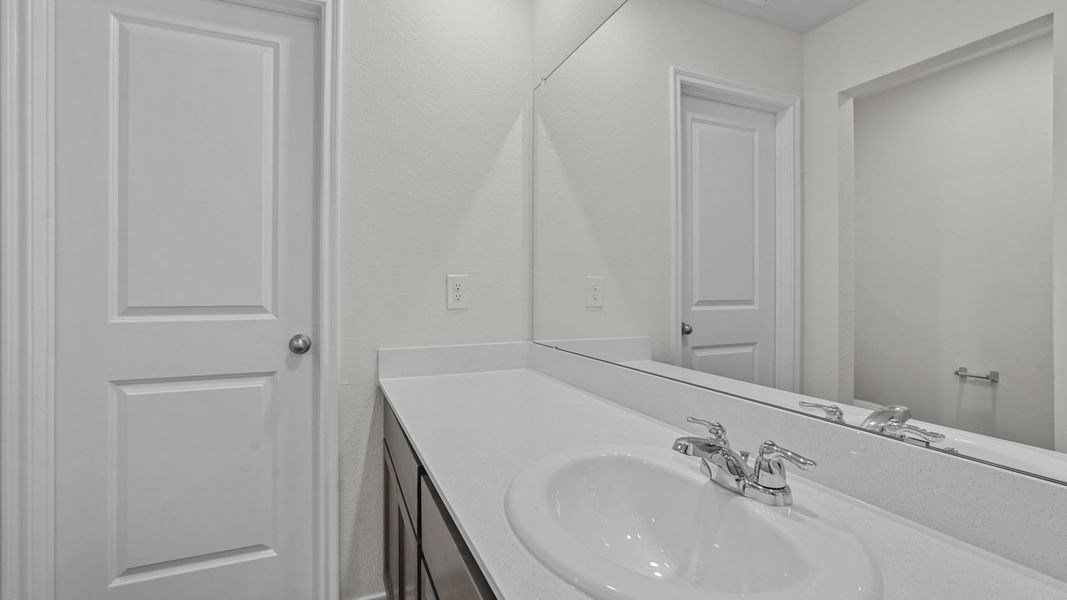 Representative furnished interior of a home built from the Ashburn by D.R. Horton in Saddlebrook, Waxahachie (Image 9). Representative furnished interior of a home built from the Ashburn by D.R. Horton in Saddlebrook, Waxahachie (Image 9).