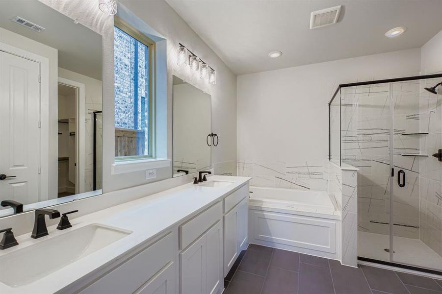 Furnished interior view inside a new home in Hillstead, Lavon (Image 7).