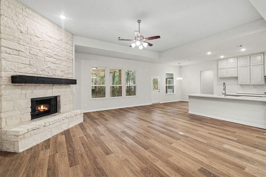 Spacious, unfurnished interior of a new home in Rose Hill Estates, Willis (Image 31).