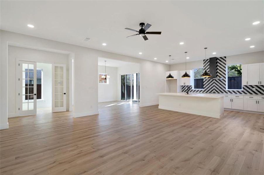 Spacious, unfurnished interior of a new home in , Garland (Image 23).