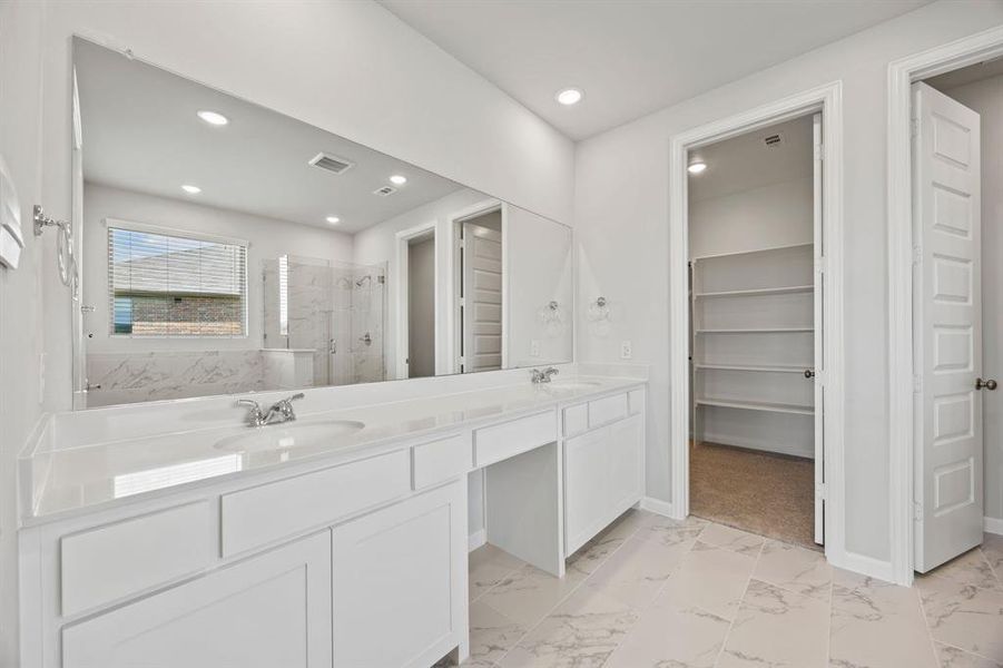 22-web-or-mls-605-bonnie-rose-ln