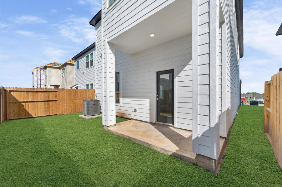 Exterior details and patio area of a home in , Houston (Image 3).