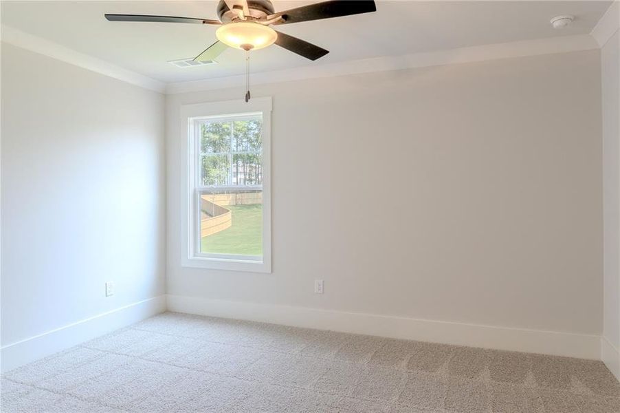 Spacious, unfurnished interior of a new home in Spring Creek, Monroe (Image 33). Spacious, unfurnished interior of a new home in Spring Creek, Monroe (Image 33).