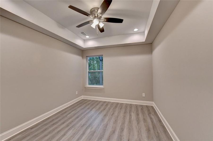 Spacious, unfurnished interior of a new home in , Lilburn (Image 57).