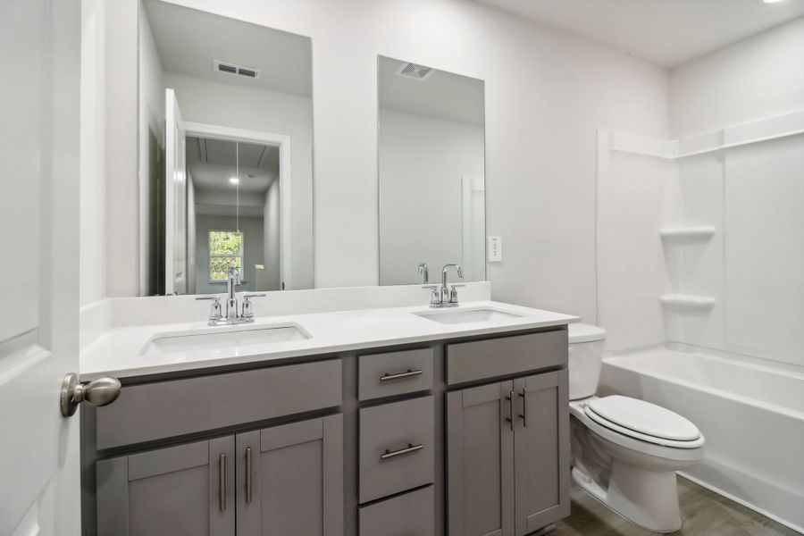 The Rockwell floorplan with the Fresh 2 interior package.