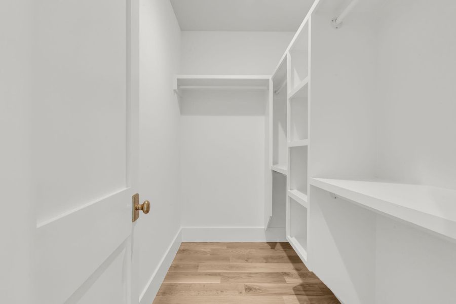 Spacious, unfurnished interior of a new home in , Mount Pleasant (Image 21).