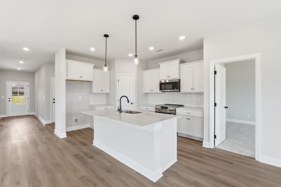 Representative furnished interior of a home built from the The Glen A by Davidson Homes LLC in Meadow Ridge Estates, Josephine (Image 5).