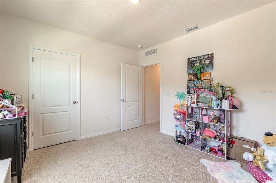 Furnished interior view inside a new home in Fountain View, Ormond Beach (Image 14).