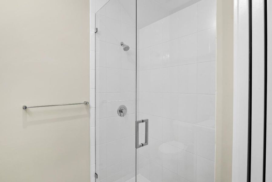 20318 Castle Stuart Ave__17